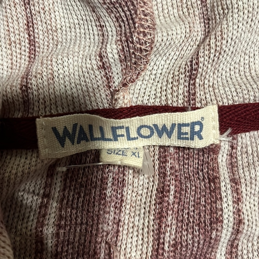Wallflower Bohemian Boho Indie Coverup Hoodie Size XL - Picture 2 of 4